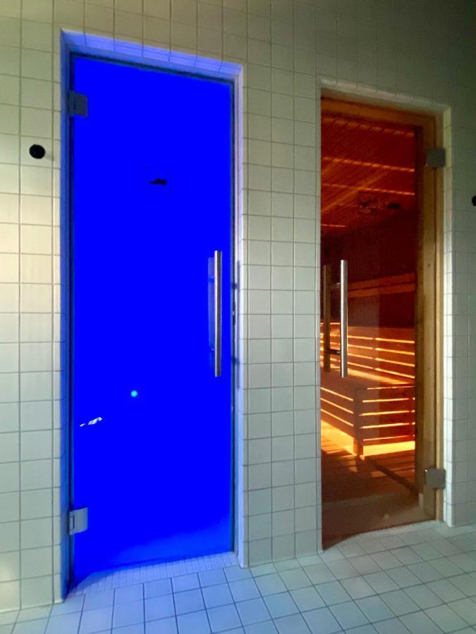 Tee Room Celadna & Wellness Exteriör bild